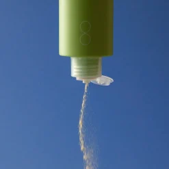 By Wishtrend Green Tea & Enzyme Powder Wash