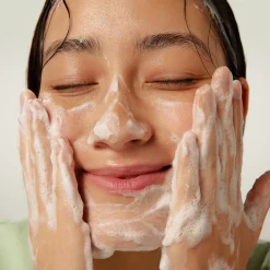 By Wishtrend Green Tea & Enzyme Powder Wash