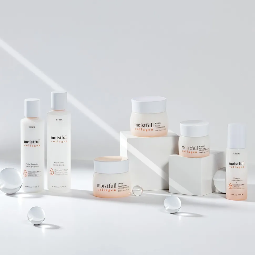 ETUDE Moistfull Collagen Cleansing Foam