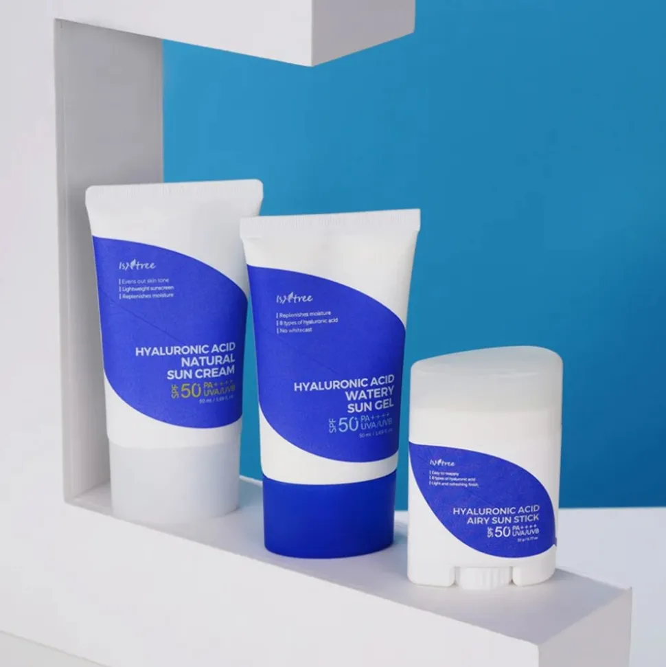 Isntree Hyaluronic Acid Airy Sun Stick