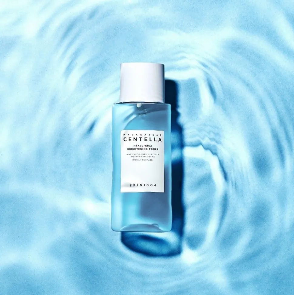SKIN1004 Madagascar Centella Hyalu-Cica Brightening Toner